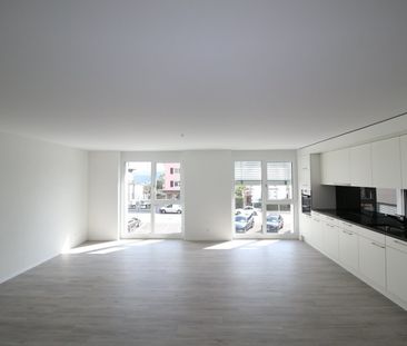 TRES BEAU LOGEMENT SPACIEUX ET LUMINEUX - Foto 1