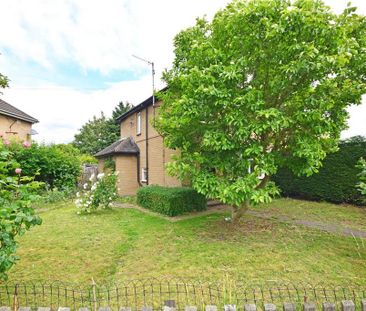 3 bedroom semi-detached house to rent - Photo 2