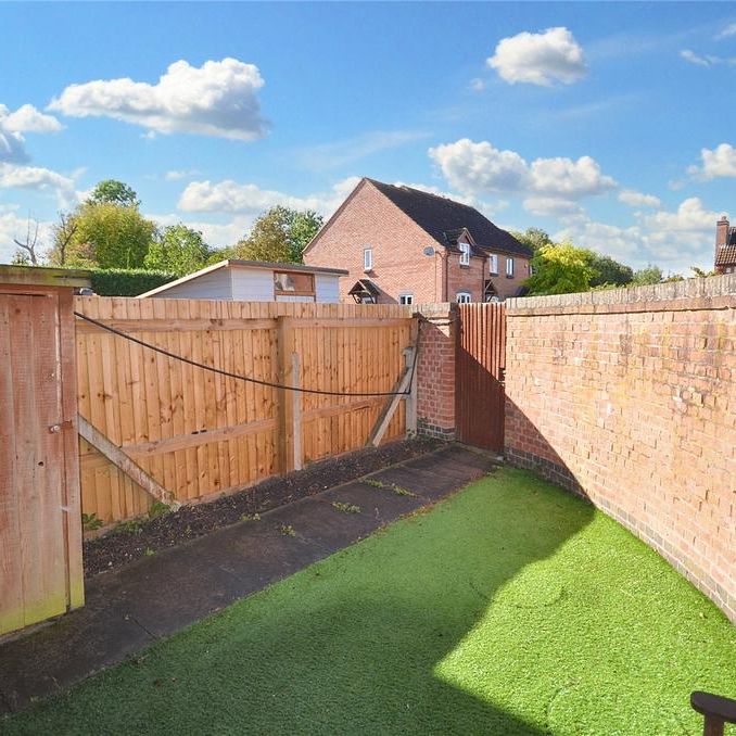 2 bedroom semi-detached house to rent - Photo 1