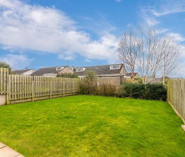 3 bedroom detached house to rent - Photo 4