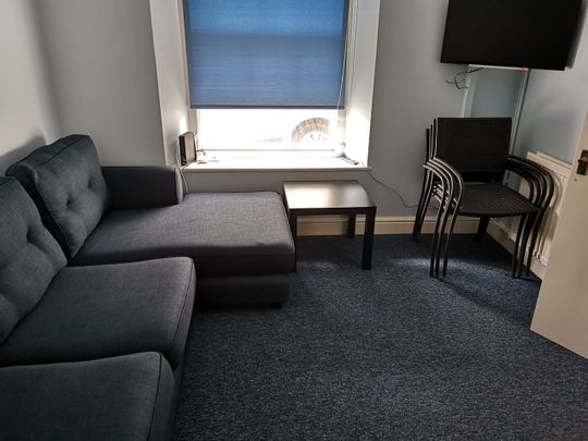 4 Bed End Terrace, Jacobs Wells Road, BS8 - Photo 1