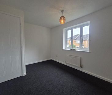 2 bedroom semi-detached house to rent - Photo 5