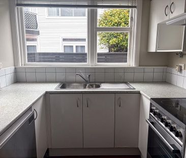 Charming 3-bedroom cottage - Photo 4