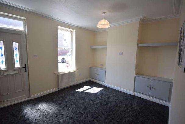 Marsh Street, Barrow-in-furness, LA14 - Photo 1