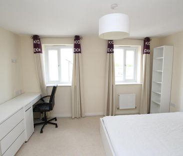 5 bedroom terraced house to rent - Photo 2