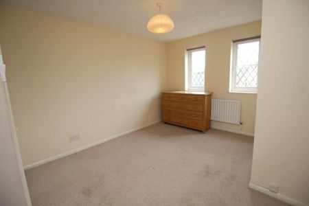 2 bedroom terraced house to rent - Photo 3