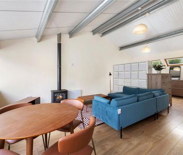 The Mews 8 St Kevins Cottage's Dublin 8 - Photo 3