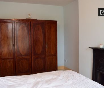 Cozy room in 3-bedroom house in Stoneybatter, Dublin - Photo 5