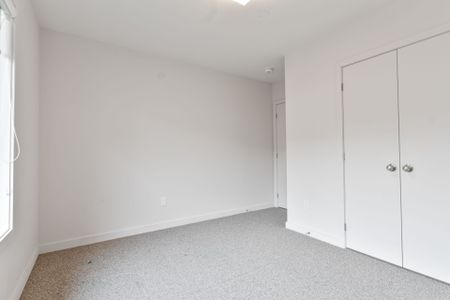 For Lease - 532 Tenor Ridge, Blossom Park - Airport and Area, Ontario - Photo 5