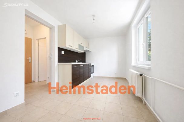 Pronájem bytu 1+kk 24 m² - Photo 1
