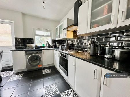 1 bedroom maisonette to rent - Photo 4
