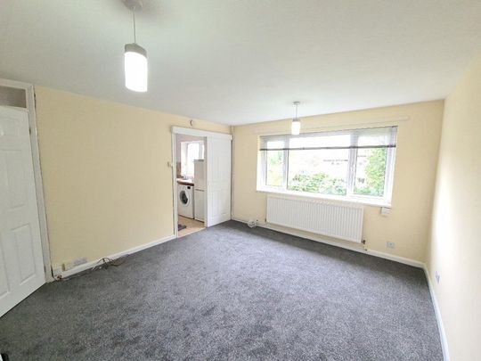 2 bedroom maisonette to rent - Photo 1
