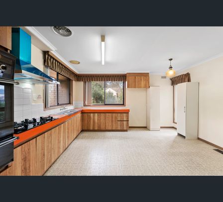1/19 Elm St, Surrey Hills, Vic 3127 - Photo 1