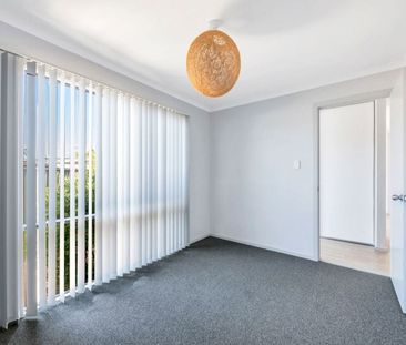 1A Regent St, Port Elliot SA 5212 - House For Rent | Domain - Photo 4