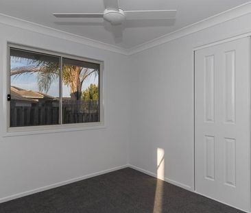 DUPLUX WITH SPACIOUS YARD - Photo 4