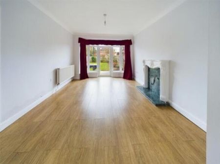 3 bedroom detached house to rent - Photo 2
