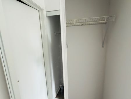 For Lease - 3560 St Clair Avenue Unit# 106, Toronto, Ontario - Photo 2