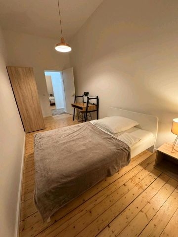 Möblierte 3 Zimmer Wohnung /Furnished Apartment in Kreuzberg - Photo 4