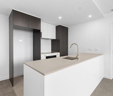 607/6 Furzer, Phillip ACT 2606 - Apartment For Rent | Domain - Photo 5