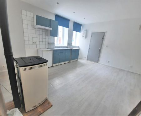Location Appartement 2 pièces 55m² LUSIGNAN 86600 - Photo 3