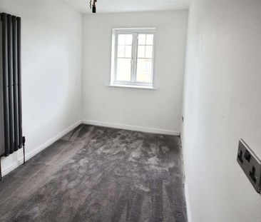 Bridge Close, Church Fenton, Tadcaster, LS24 - Photo 1