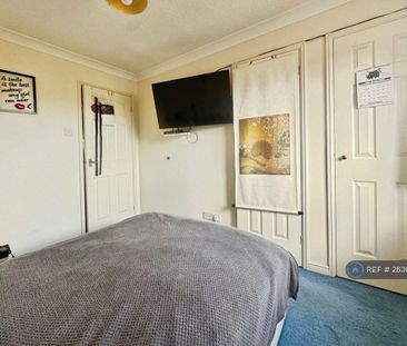 2 bedroom terraced house to rent - Photo 3