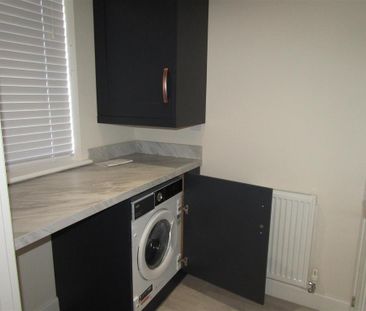 3 bedroom detached house to rent - Photo 6