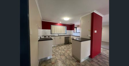 LOVELY HOME IN A QUIET FAMILY FRIENDLY AREA - Photo 5