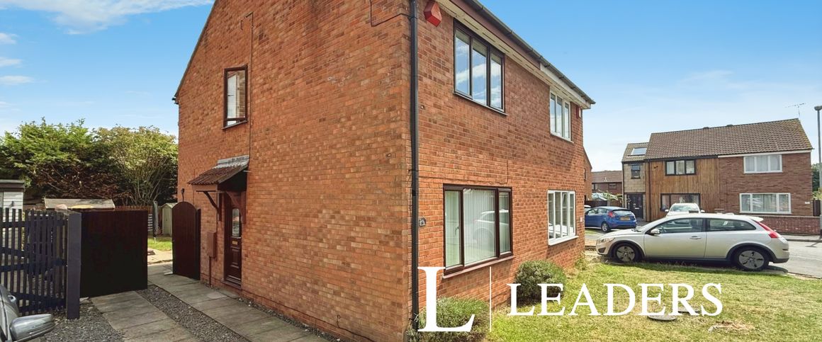 2 bedroom semi-detached to rent Swayne Close - Photo 1
