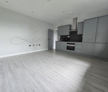 Coronation Road, Basingstoke, RG21 - Photo 4