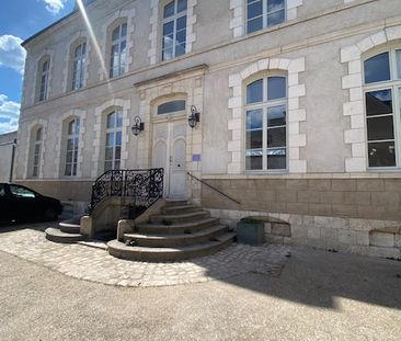 Location Appartement 2 pièces 57m² ORLEANS 45000 - Photo 5