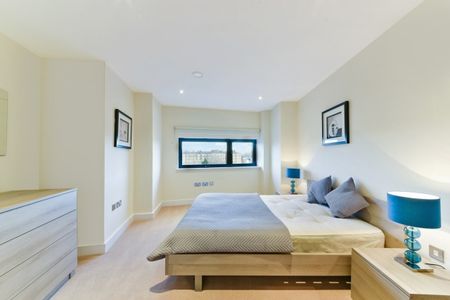 2 Bed Flat, Arc House, SE1 - Photo 3