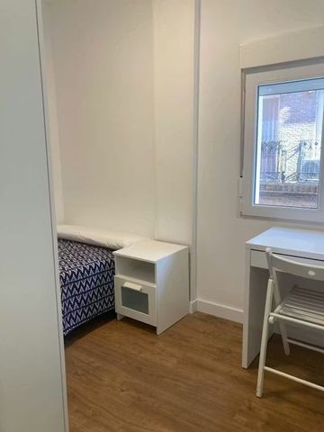 Calle de Jaén, Madrid, Community of Madrid 28020 - Photo 3