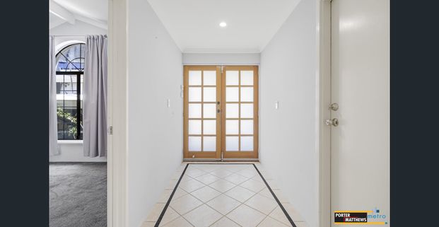 21 Dayana Court, Redcliffe, WA 6104 - Photo 1