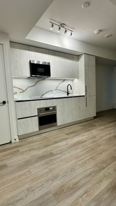 For Lease - 35 Parliament Street Unit# 819, Toronto, Ontario - Photo 1