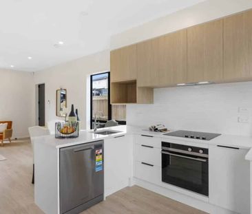 Charming 2-Bedroom Home in Ranui - Photo 4