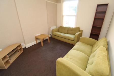 Ella Road, West Bridgford, NG2 - Photo 1