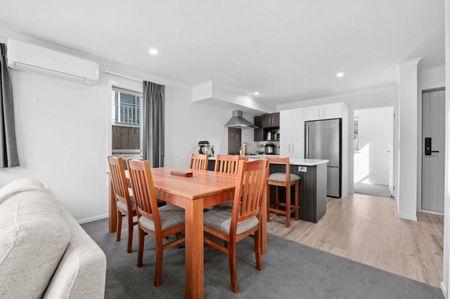 Top School Zone Home - Photo 3