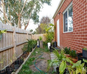 3 / 5 Blackwood Drive, Hampton Park - Photo 6