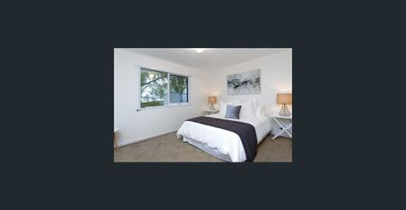 Quiet Court Family Home - Photo 5