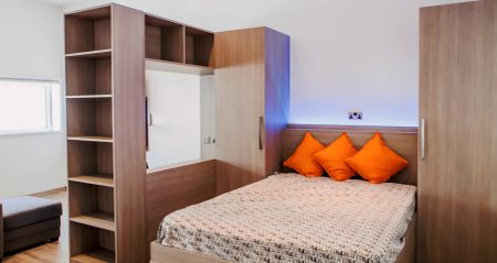 Penthouse Apartment 505 - Photo 3