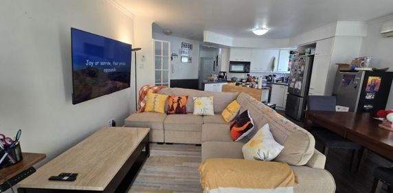 4 1/2 - Sainte-Catherine - 1 750 $/mois - Photo 2