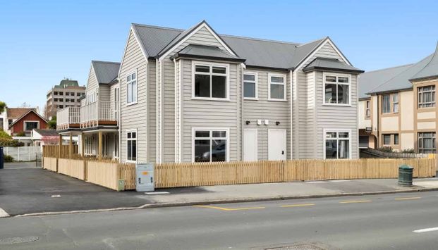 Brand new 1-bedroom apartment on George St - Photo 1