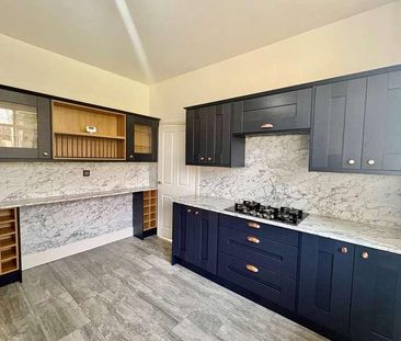 Barrs Road, Cradley Heath, B64 - Photo 5