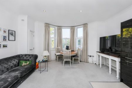 Langley Road, Surbiton, KT6 - Photo 3