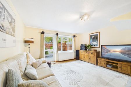 3 bedroom terraced house to rent - Photo 3