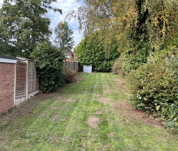 3 bedroom semi-detached house to rent - Photo 5