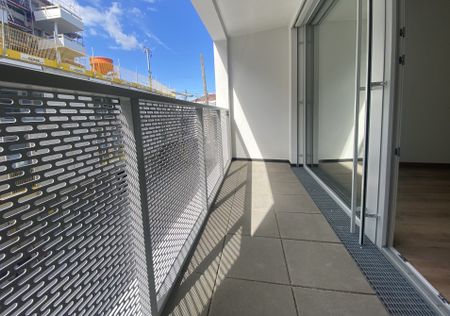 U3 ! Inklusive Küche 2 Zimmer Wohnung+Loggia =DAS LAURENZ= Erstbezug - 1 Bedroom+ Loggia - Photo 2