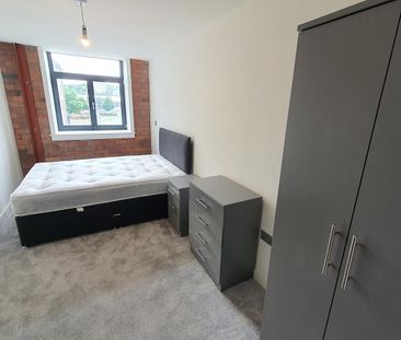 2 bedroom apartment to rent - Photo 5