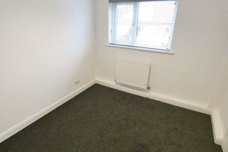 Holmfield Road, Preston - Photo 4